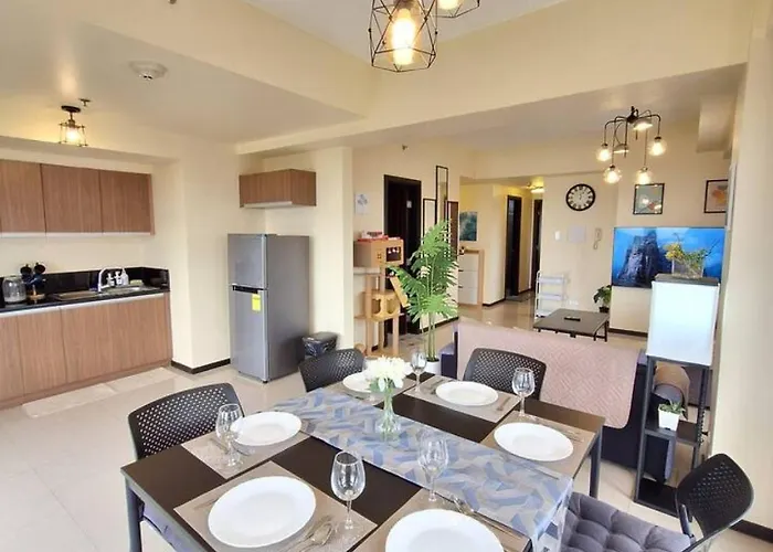 Big 2br -93sqm -pet -freeparking ,moa,picc,ccp,airport *