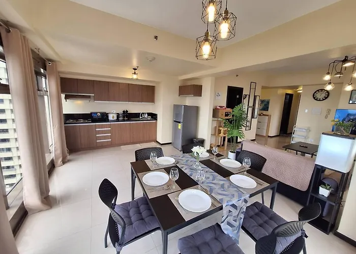 Big 2br -93sqm -pet -freeparking ,moa,picc,ccp,airport Manila
