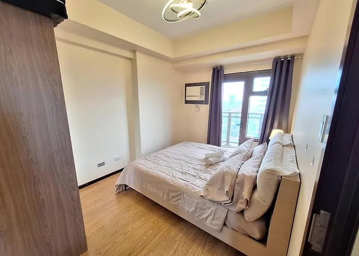 Apartamento Big 2br -93sqm -pet -freeparking ,moa,picc,ccp,airport Manila