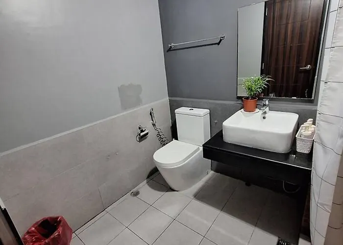 Big 2br -93sqm -pet -freeparking ,moa,picc,ccp,airport