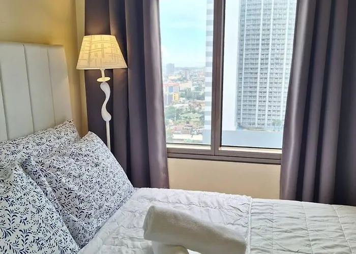 Big 2br -93sqm -pet -freeparking ,moa,picc,ccp,airport Apartamento