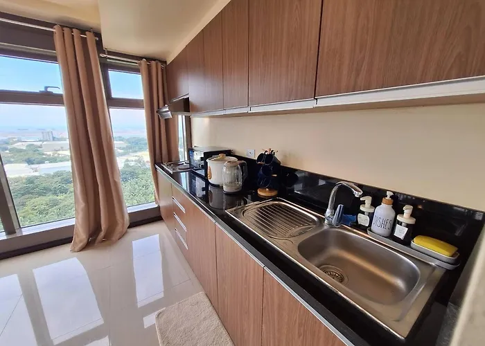 Big 2br -93sqm -pet -freeparking ,moa,picc,ccp,airport Apartamento