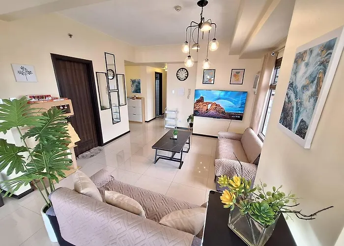 Big 2br -93sqm -pet -freeparking ,moa,picc,ccp,airport * Manila