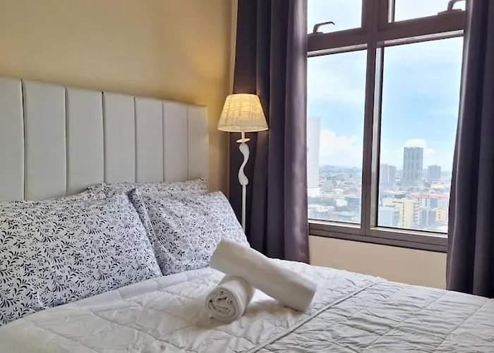 Big 2br -93sqm -pet -freeparking ,moa,picc,ccp,airport