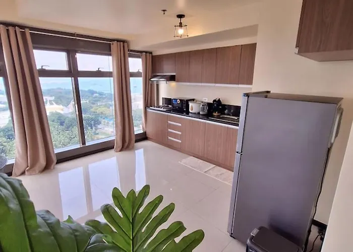 Big 2br -93sqm -pet -freeparking ,moa,picc,ccp,airport *